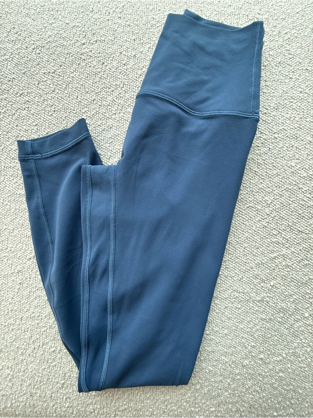 Lululemon new without tags align size 2